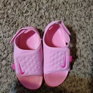 nike little girl sandals